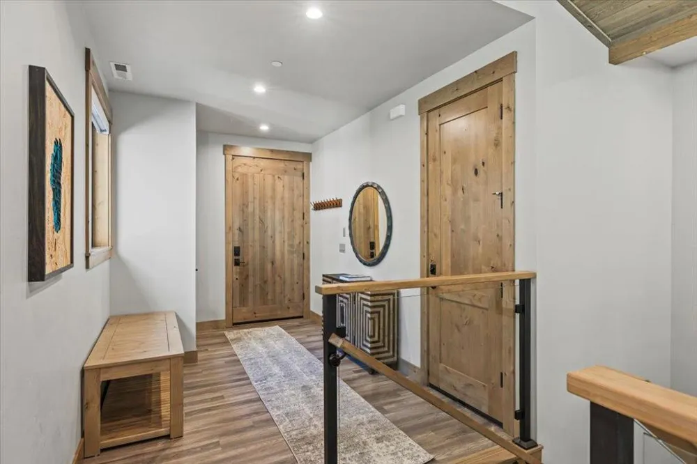 2366 Highlands Drive South Lake Tahoe, CA 96150