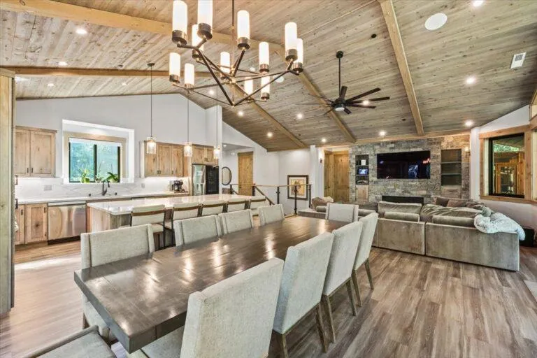 2366 Highlands Drive South Lake Tahoe, CA 96150