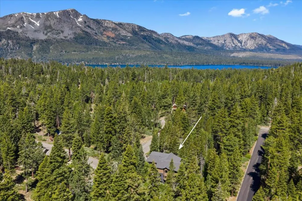 2366 Highlands Drive South Lake Tahoe, CA 96150