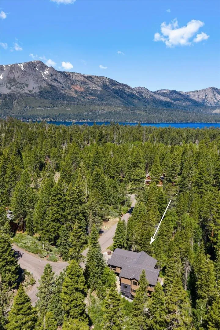 2366 Highlands Drive South Lake Tahoe, CA 96150