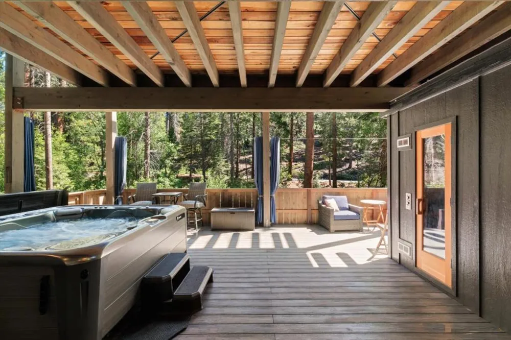 2366 Highlands Drive South Lake Tahoe, CA 96150
