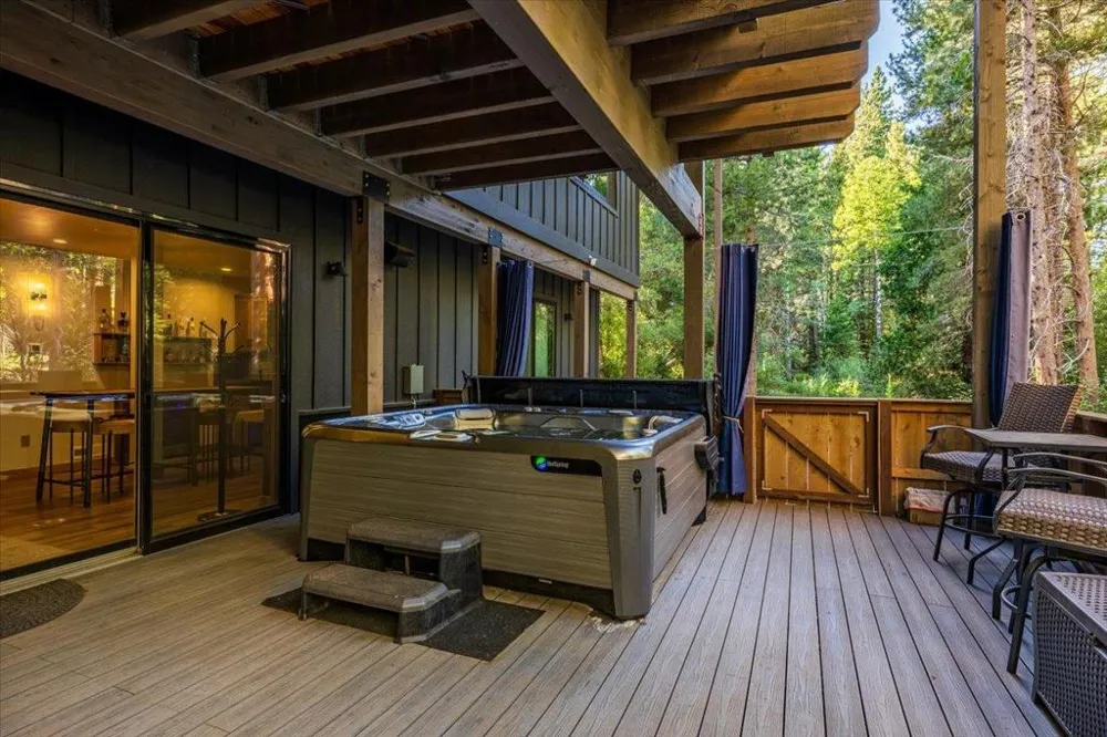 2366 Highlands Drive South Lake Tahoe, CA 96150