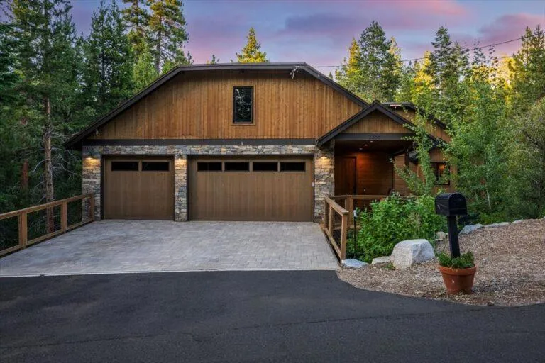 2366 Highlands Drive South Lake Tahoe, CA 96150