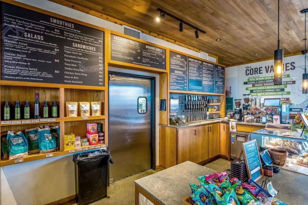 1101 Catania Ct #201 Encinitas, CA 92024