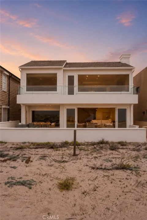 1554 E Oceanfront