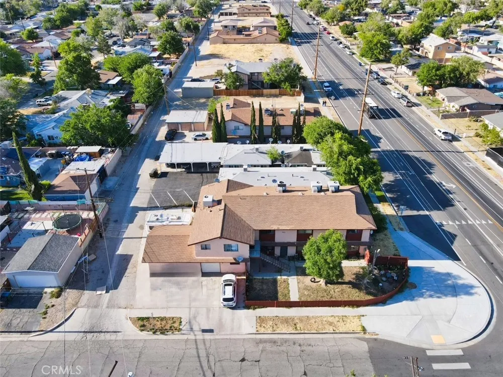 1011 W Avenue H12 Lancaster, CA 93534