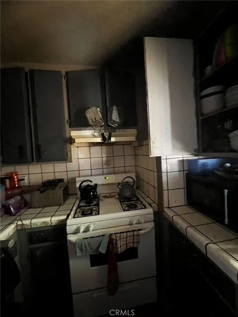 1011 W Avenue H12 Lancaster, CA 93534