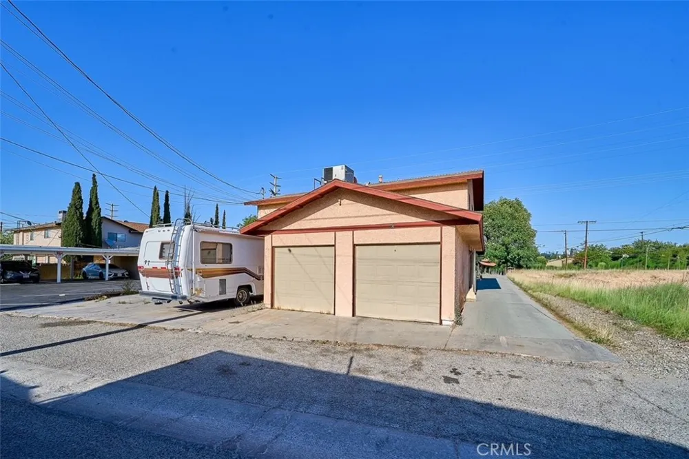 1011 W Avenue H12 Lancaster, CA 93534
