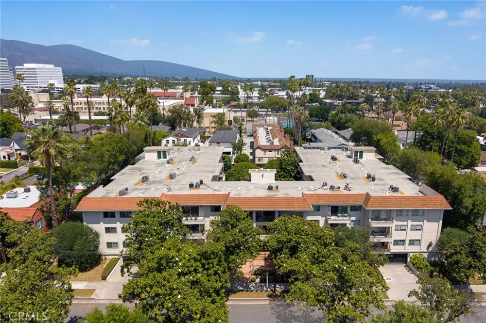 420 S Madison Avenue #301 Pasadena, CA 91101