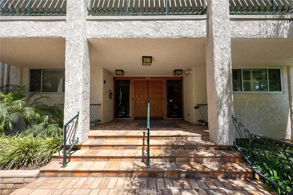 420 S Madison Avenue #301 Pasadena, CA 91101