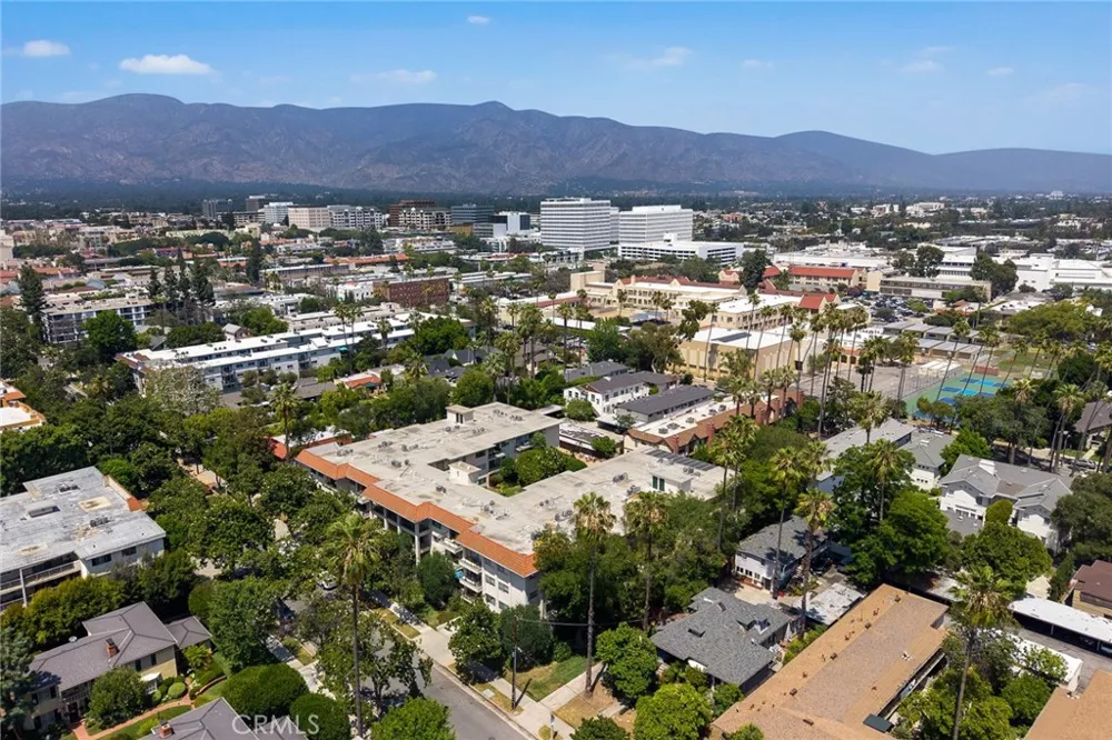 420 S Madison Avenue #301 Pasadena, CA 91101