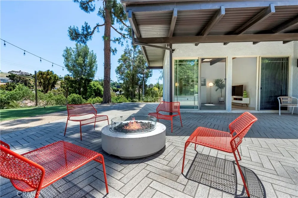 450 S Via Vista Road Anaheim Hills, CA 92808