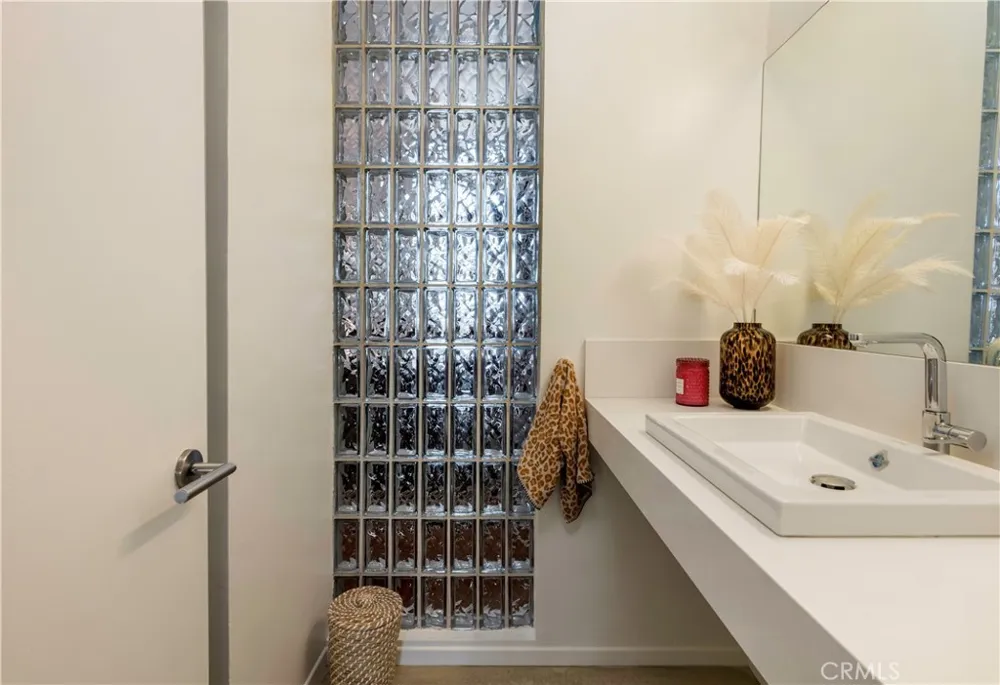 450 S Via Vista Road Anaheim Hills, CA 92808