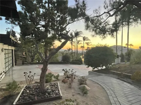 450 S Via Vista Road