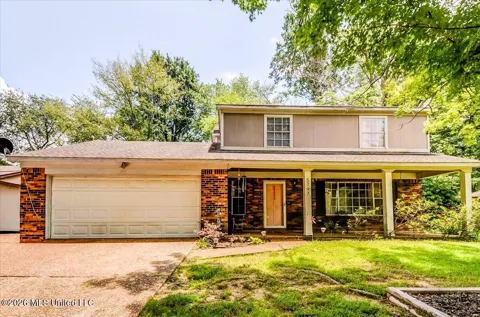 5797 Redbud Cove