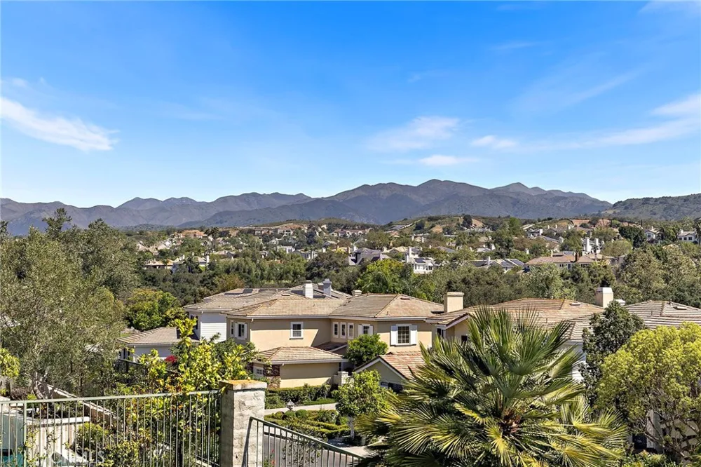 20 Edgewood Coto de Caza, CA 92679