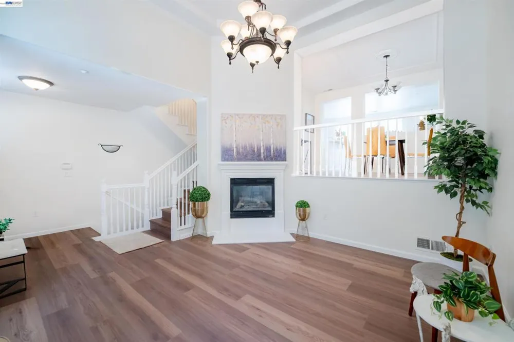 3730 Whitworth Dr Dublin, CA 94568