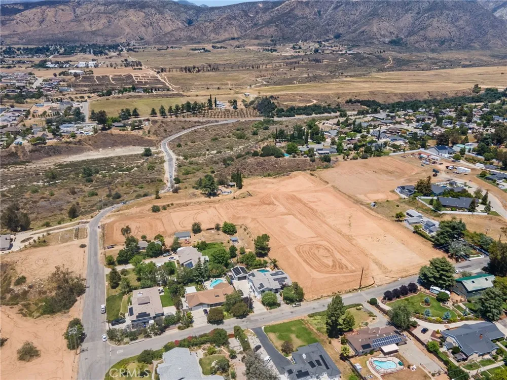 11537 Pendleton Road Yucaipa, CA 92399