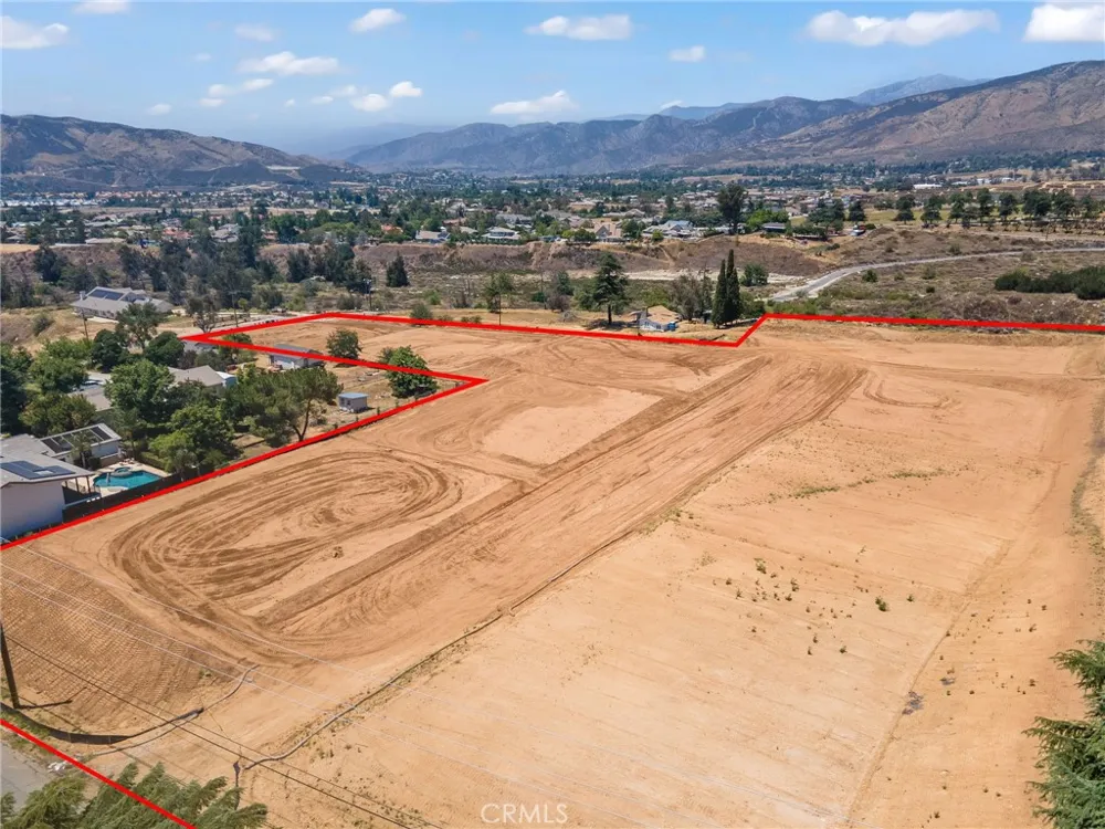 11537 Pendleton Road Yucaipa, CA 92399