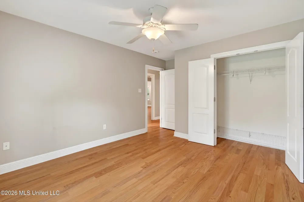 200 Glenwood Drive Carriere, MS 39426