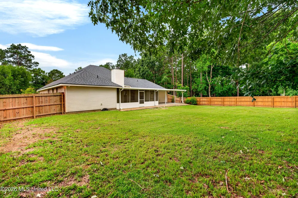 200 Glenwood Drive Carriere, MS 39426