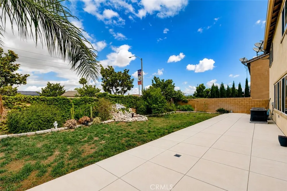 7871 Slate Creek Eastvale, CA 92880