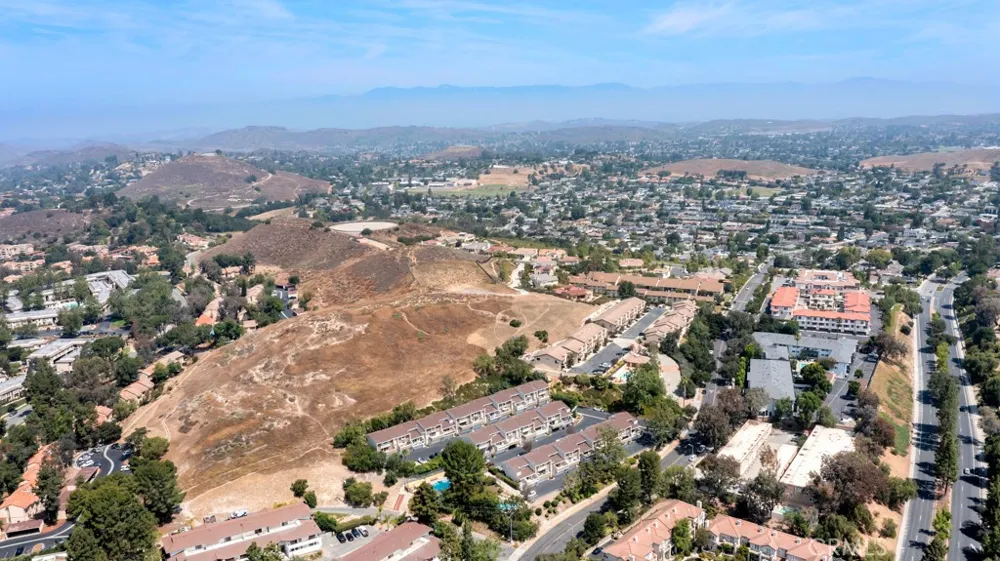 753 Warwick Ave Thousand Oaks, CA 91360