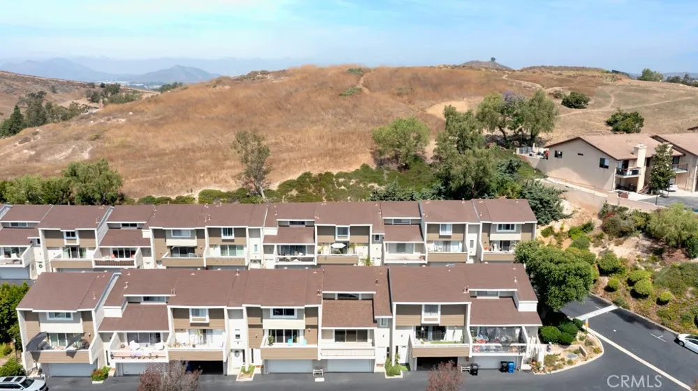 753 Warwick Ave Thousand Oaks, CA 91360