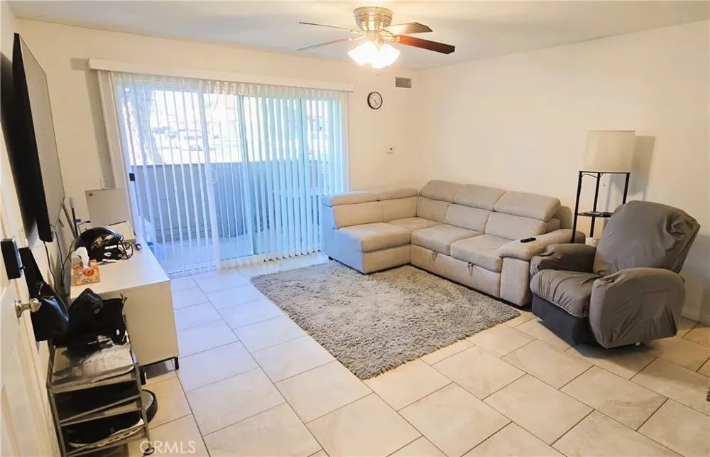 6351 Riverside #39 Chino, CA 91710