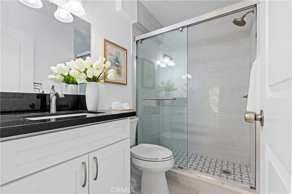 2516 E Walnut Creek West Covina, CA 91791