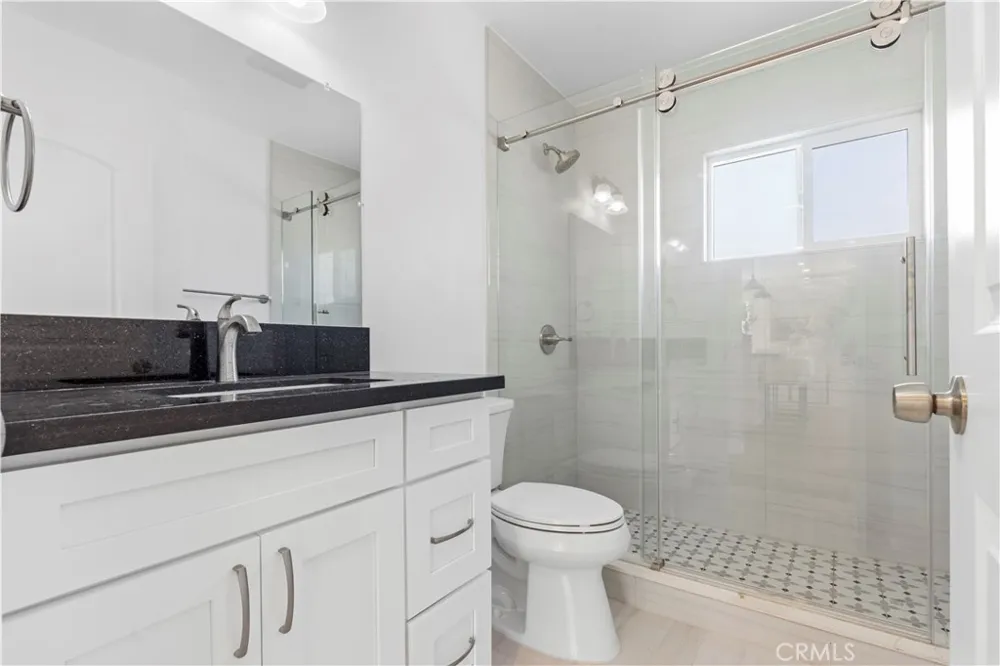 2516 E Walnut Creek West Covina, CA 91791