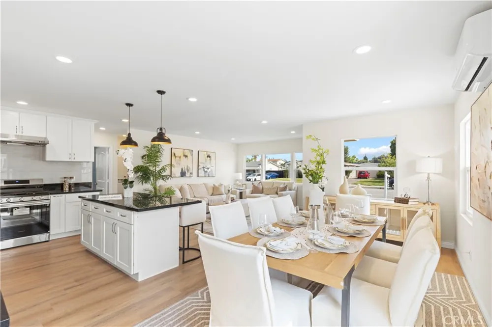 2516 E Walnut Creek West Covina, CA 91791