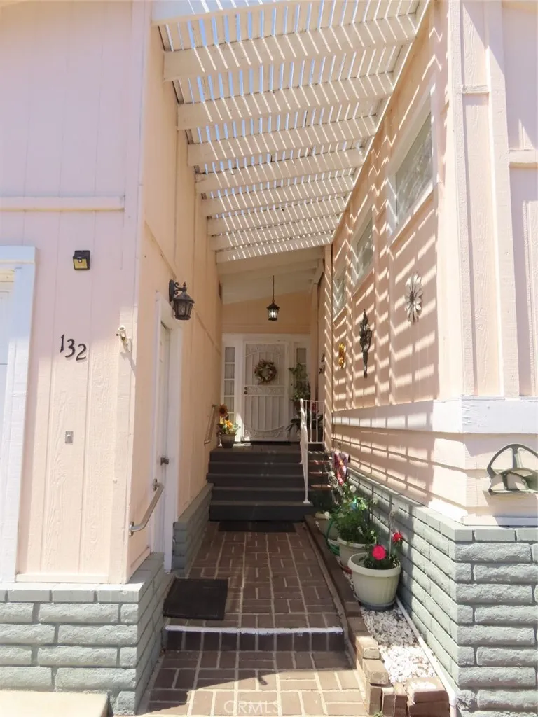 1550 Rimpau Avenue #132 Corona, CA 92881