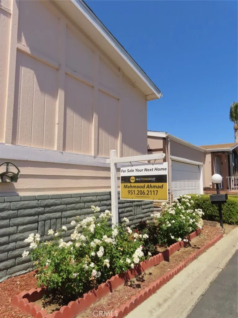 1550 Rimpau Avenue #132 Corona, CA 92881