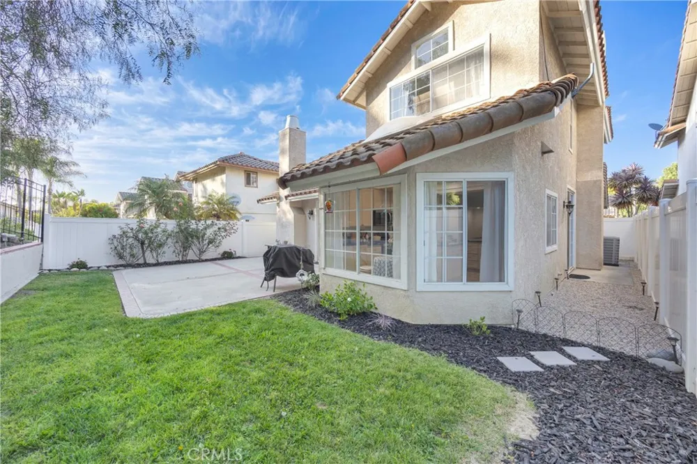 26275 Eva Street Laguna Hills, CA 92656
