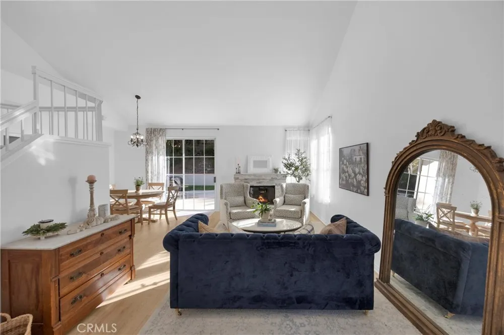 26275 Eva Street Laguna Hills, CA 92656