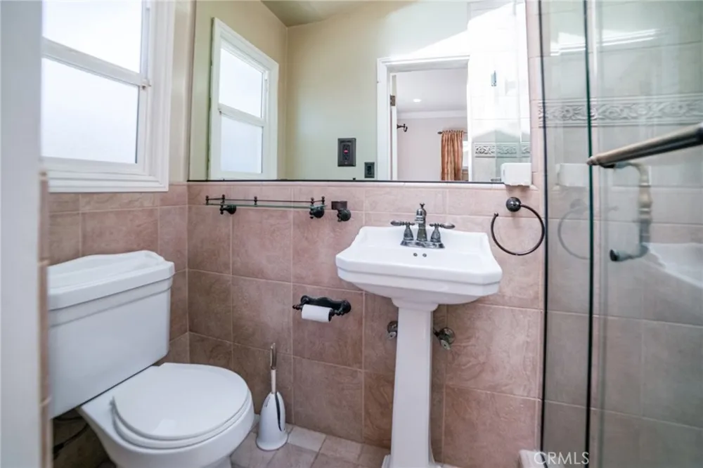 20828 Brighton Torrance, CA 90501