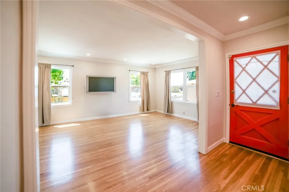 20828 Brighton Torrance, CA 90501