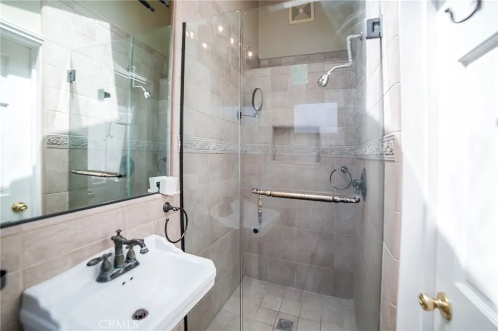 20828 Brighton Torrance, CA 90501