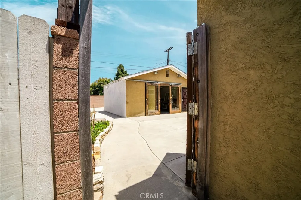 20828 Brighton Torrance, CA 90501
