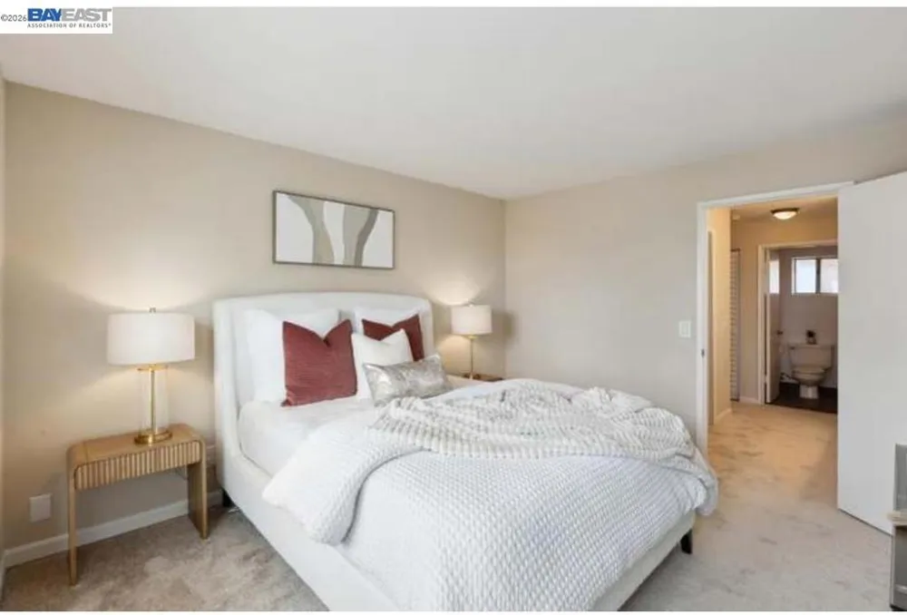680 Dartmore Lane #260 Hayward, CA 94544