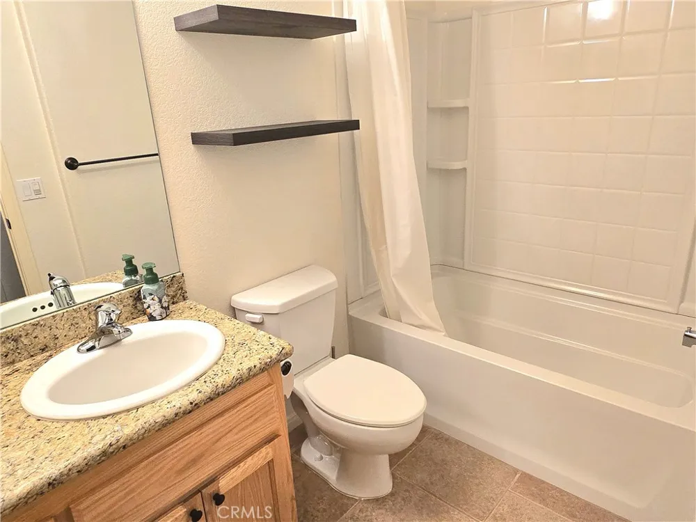 74404 Pinon 29 Palms, CA 92277