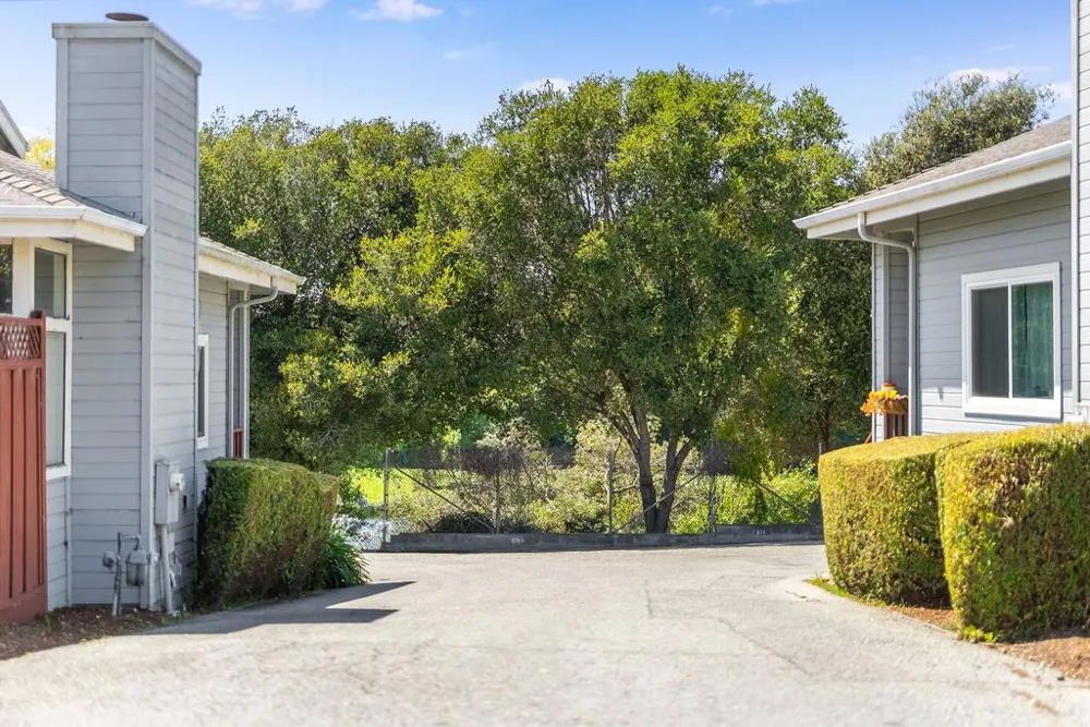 155 Montebello Drive Watsonville, CA 95076