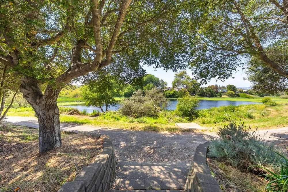 155 Montebello Drive Watsonville, CA 95076