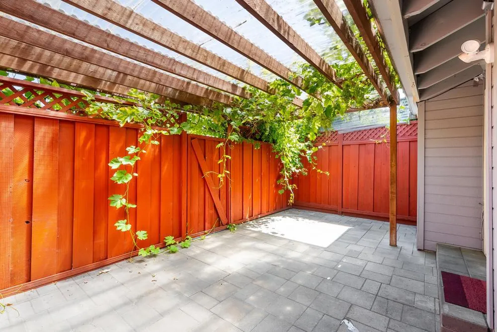 155 Montebello Drive Watsonville, CA 95076