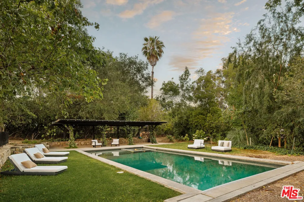 803 Country Club Drive Ojai, CA 93023