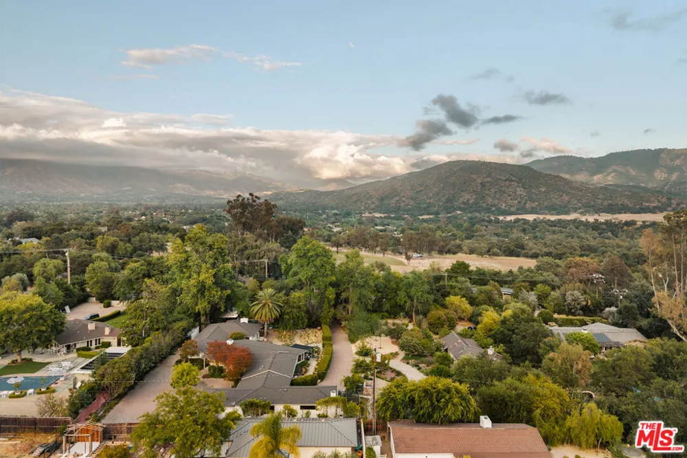 803 Country Club Drive Ojai, CA 93023