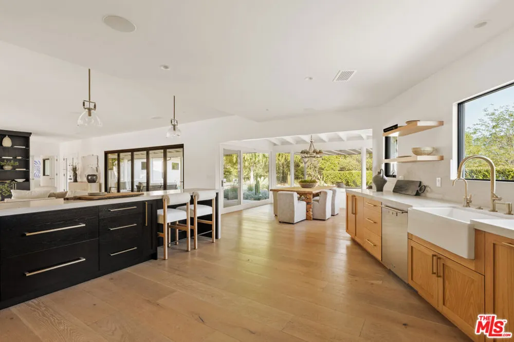 803 Country Club Drive Ojai, CA 93023