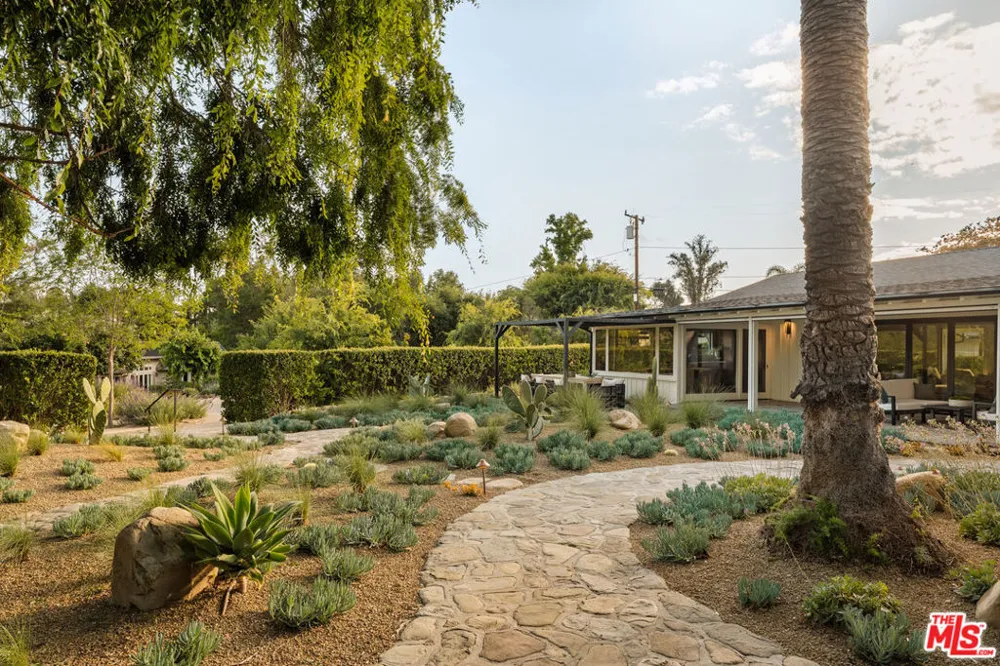 803 Country Club Drive Ojai, CA 93023