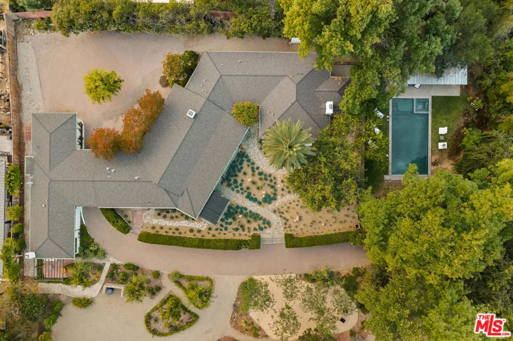 803 Country Club Drive Ojai, CA 93023